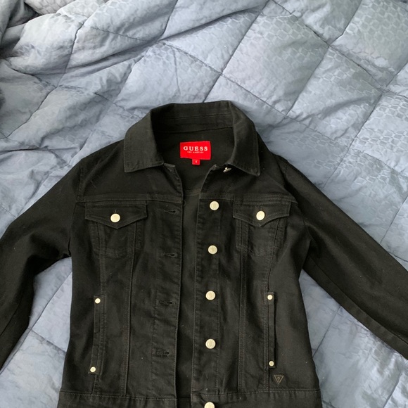 Guess black jean jacket - Picture 1 of 3